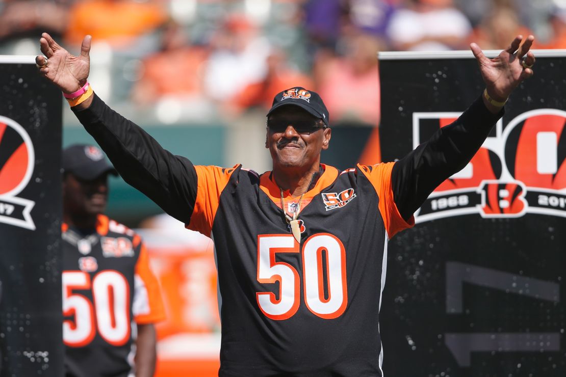 Browner waves to the crowd during a halftime ceremony of an NFL football game between the Bengals and the Baltimore Ravens on September 10, 2017, in Cincinnati.