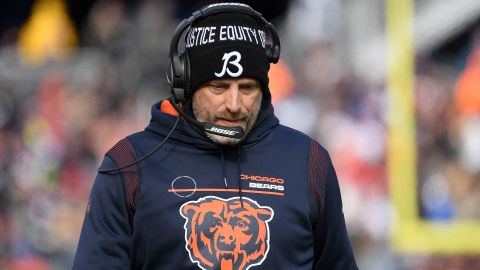 Nagy reacts on the Bears' sideline during the second quarter against the New York Giants.