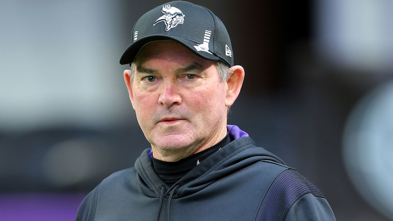 Zimmer looks on during warm ups prior to the game against the Chicago Bears.