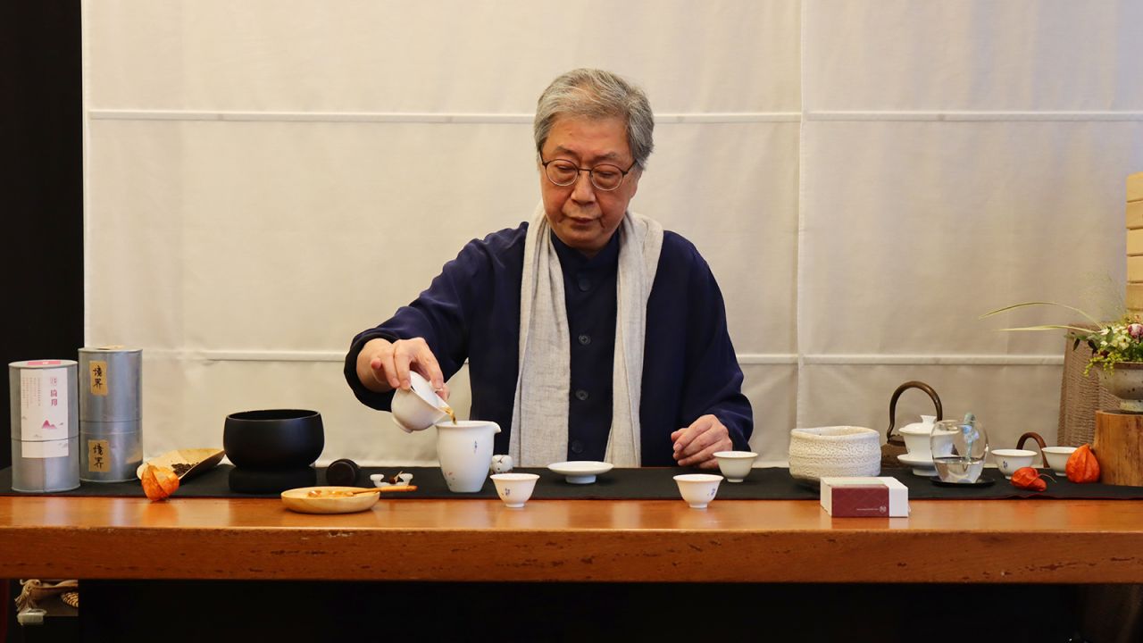 Raymond Ray, founder of Yuencha Land, says that drinking Puerh tea has restored his once-frail health.
