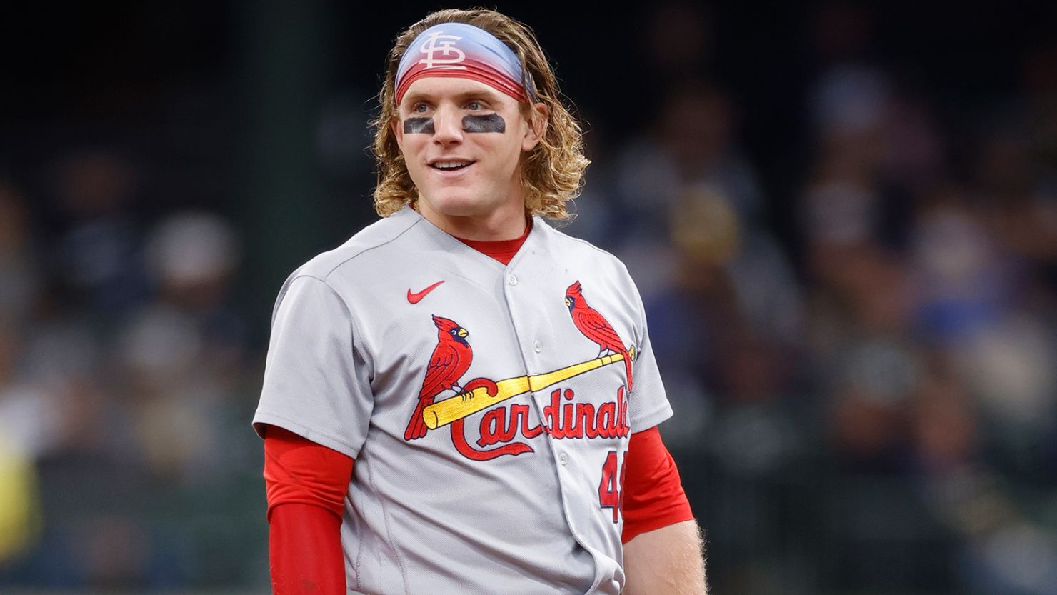 St. Louis Cardinals outfielder Harrison Bader surprised a group of elementary school kids by showing up as their "sub" for PE. 