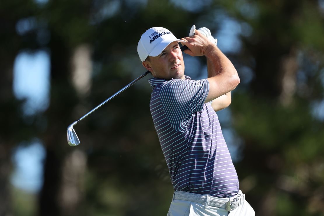 Jordan Spieth plays his shot from the second tee during the third round of the Tournament of Champions.