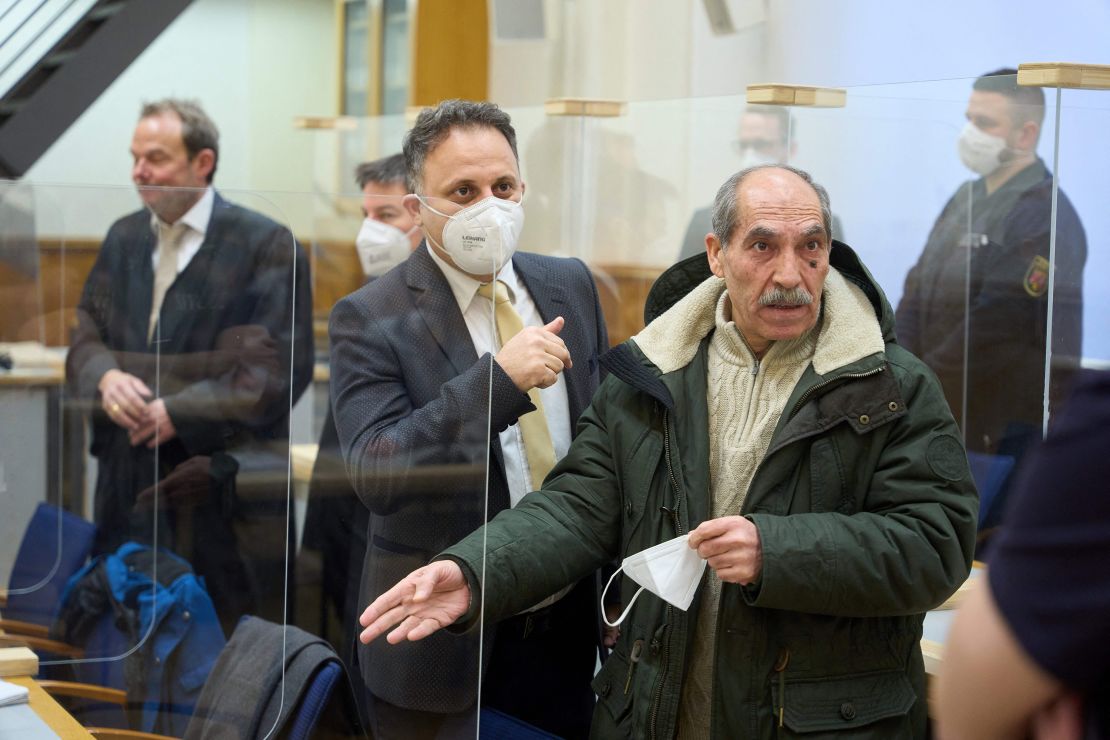 Anwar Raslan (R), seen inside the courthouse in Koblenz on Thursday.