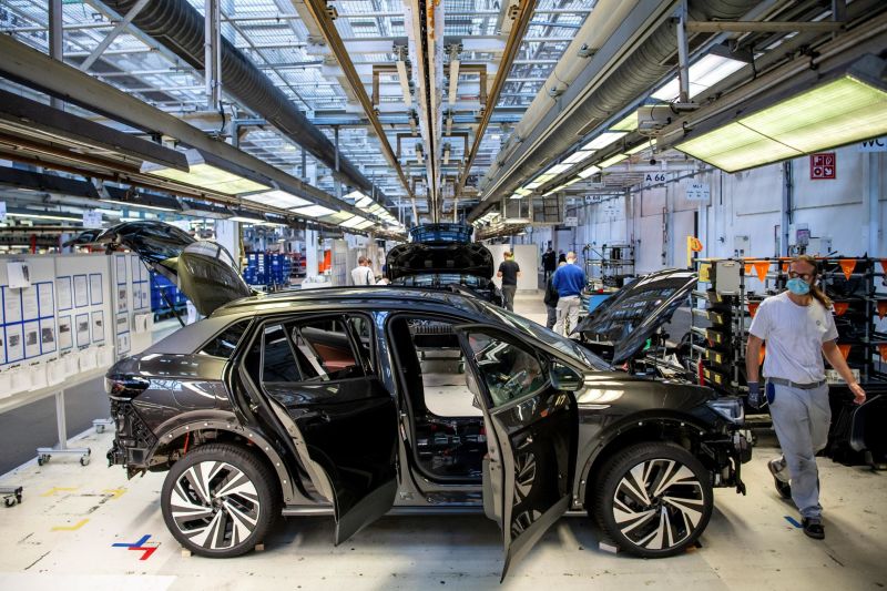 Volkswagen electric deals car production