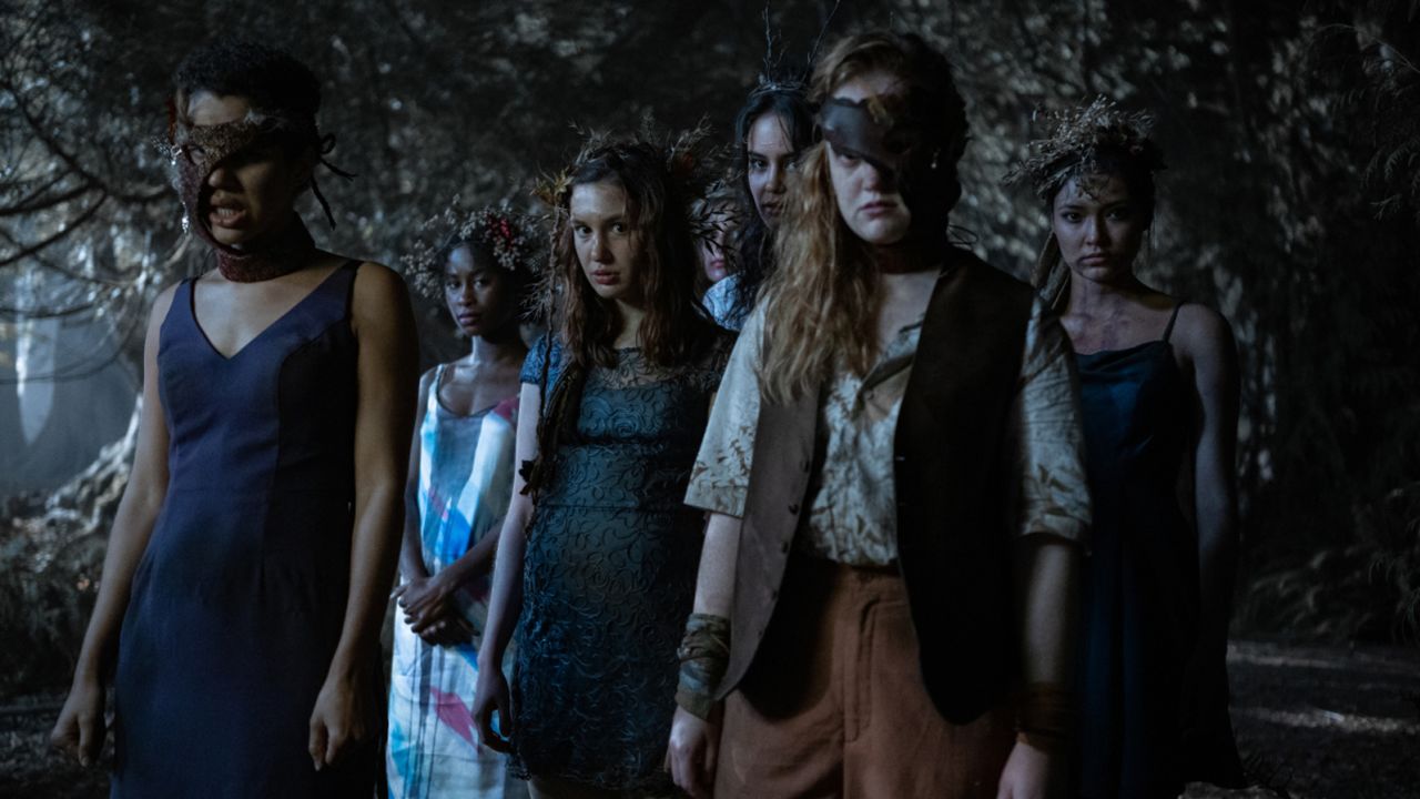 Jasmin Savoy Brown as Taissa, Keeya King as Akilah, Sophie Nélisse asShauna, Courtney Eaton as Lottie, Liv Hewson as Van and and Alexa Barajas as Mari in "Yellowjackets."