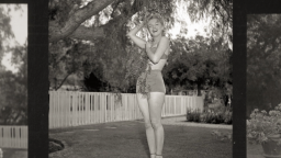 marilyn monroe in front of the camera ron clip origseriesfilms_00004028.png