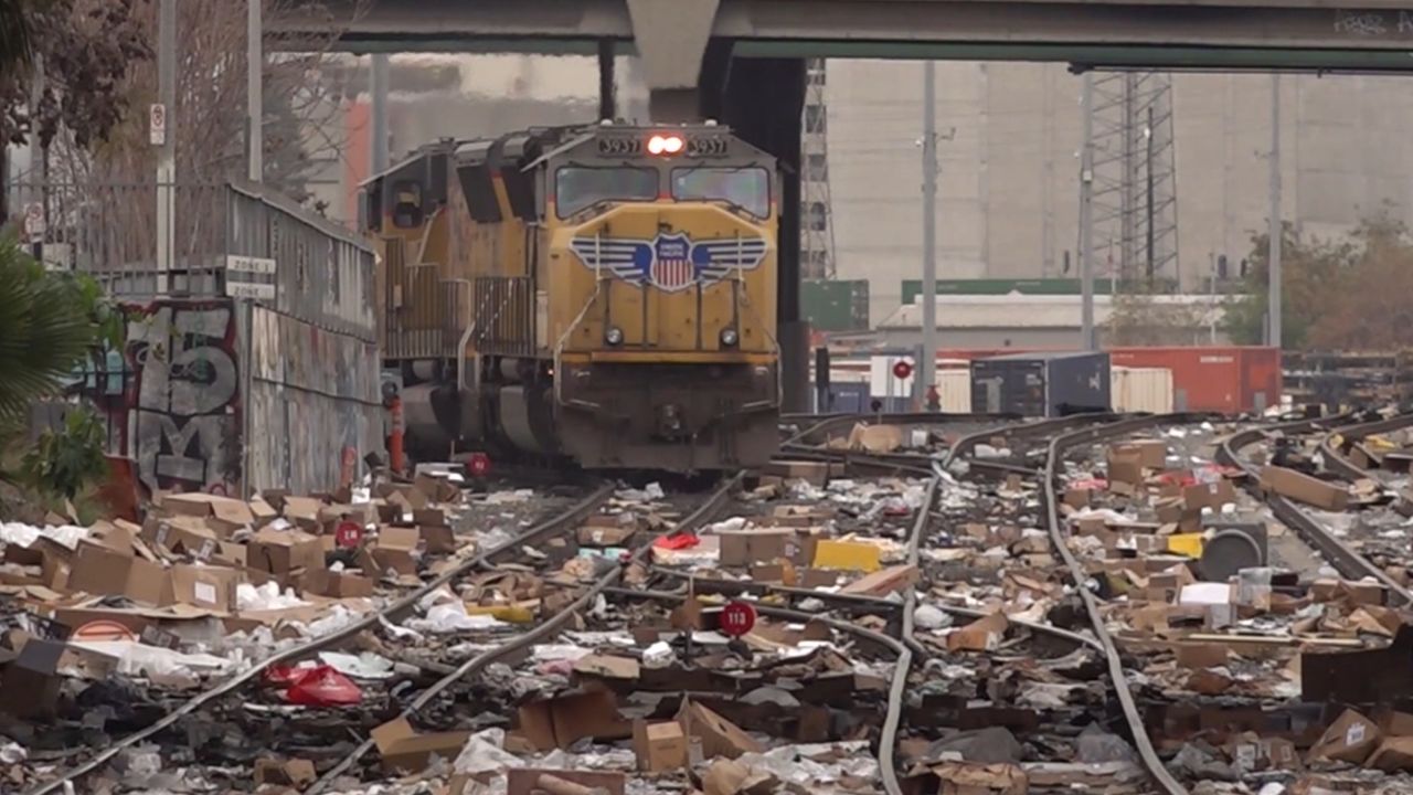 Los Angeles Train Theft