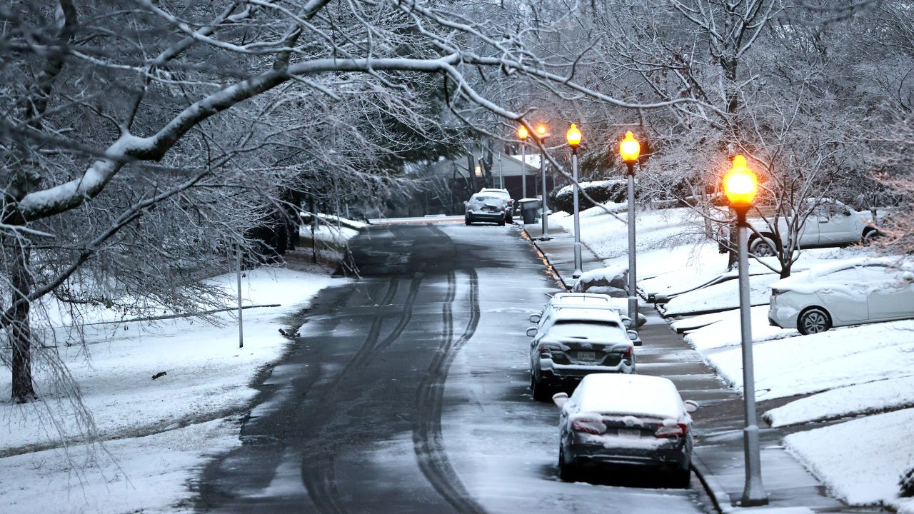 Snow covered Memphis, Tennessee, on Sunday morning.