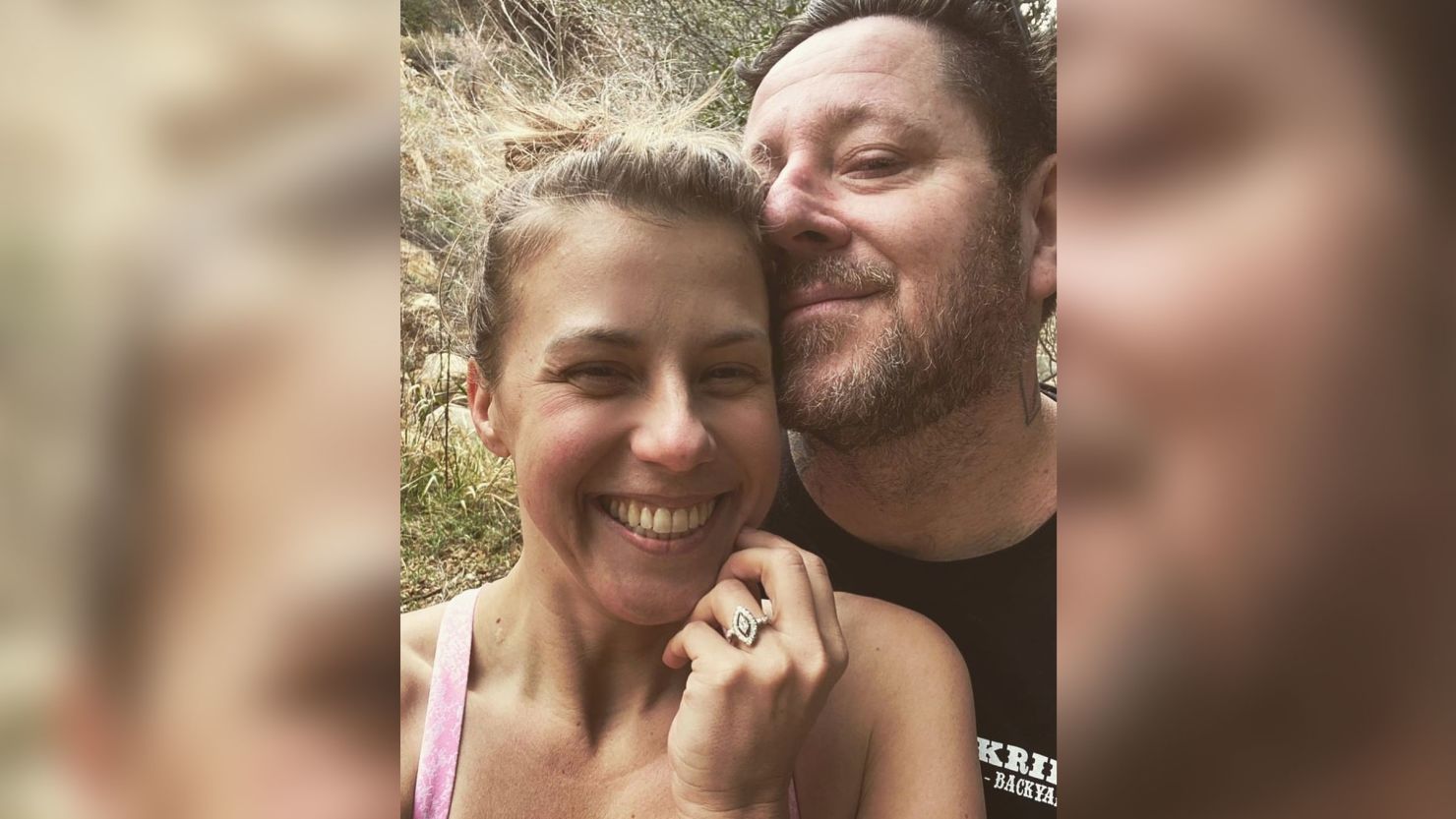 Jodie Sweetin and Mescal Wasilewski are engaged. 