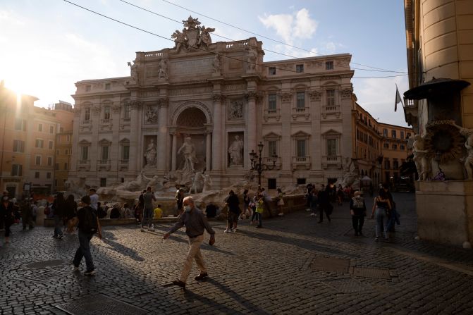 <strong>Rome, Italy (No. 6):</strong> Tourists visit the Fontana di Trevi in Rome, a city beloved for its food, history and urban energy.