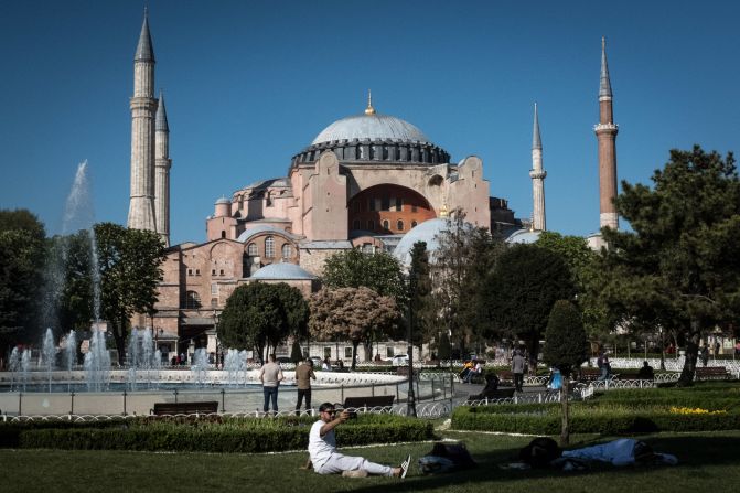 <strong>Istanbul, Turkey (No. 8):</strong> The largest city in Turkey is full of incredible architecture, including the Hagia Sophia Grand Mosque.