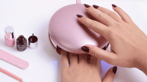 Le Mini Macaron Deluxe Gel Manicure Set