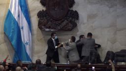 honduras pelea congreso nacional legisladores partido libertad refundacion xiomara castro redaccion mexico