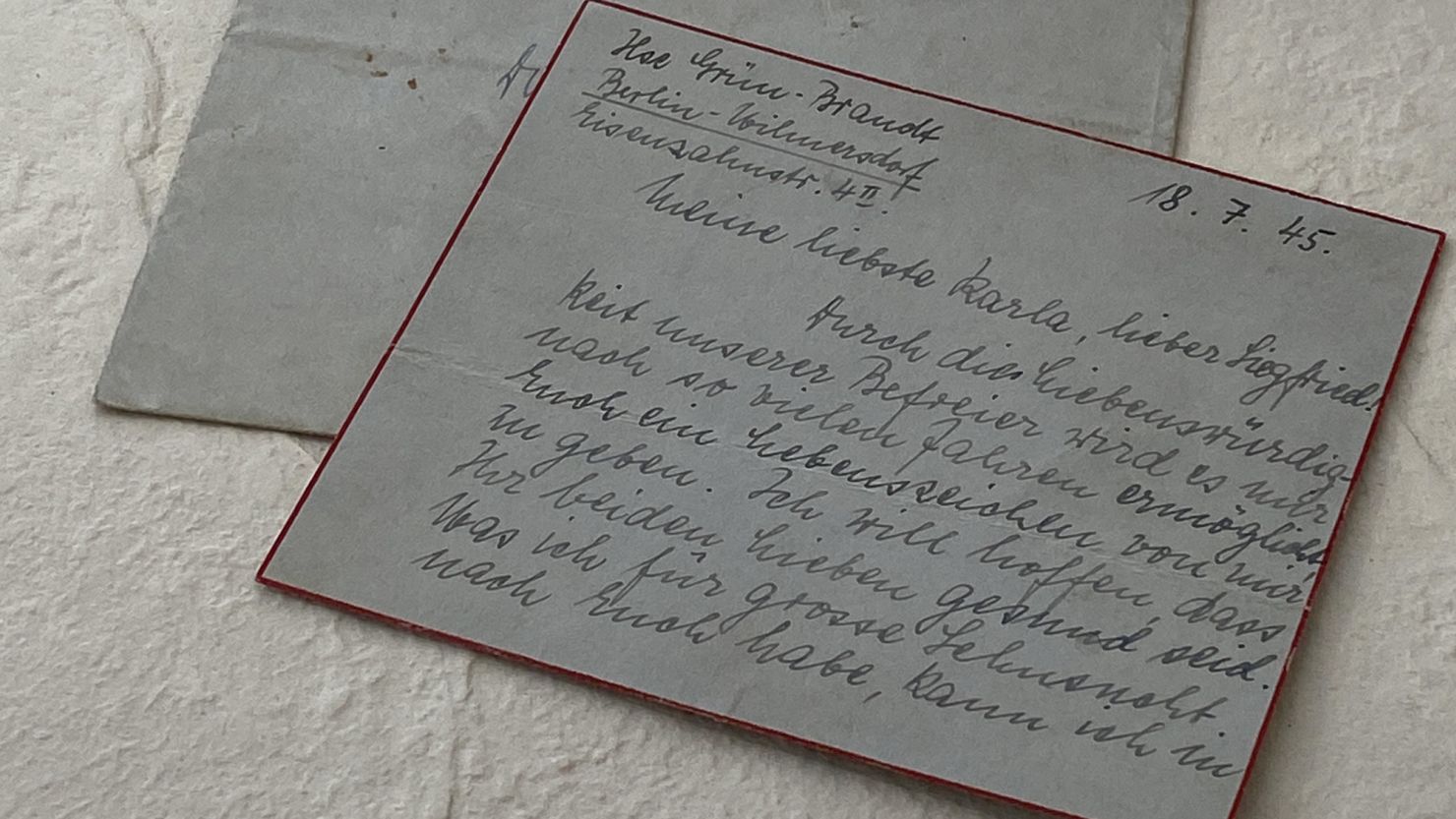 Ilse Loewenberg addressed this letter to her sister Carla in 1945.