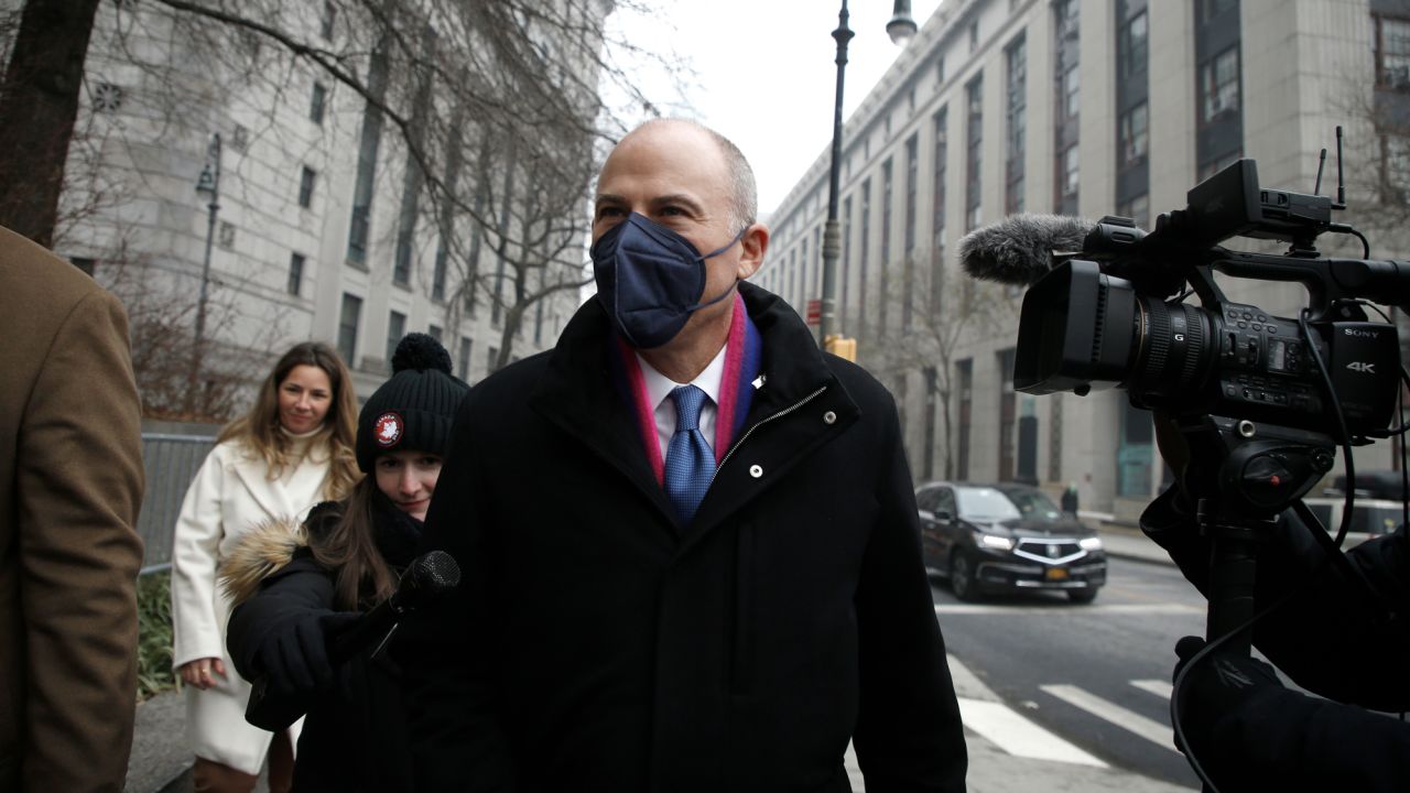 Attorney Michael Avenatti arrives in Daniel Patrick Moynihan Federal Court to face charges of illegally diverting money from his former client to his bank account on January 25, 2022.