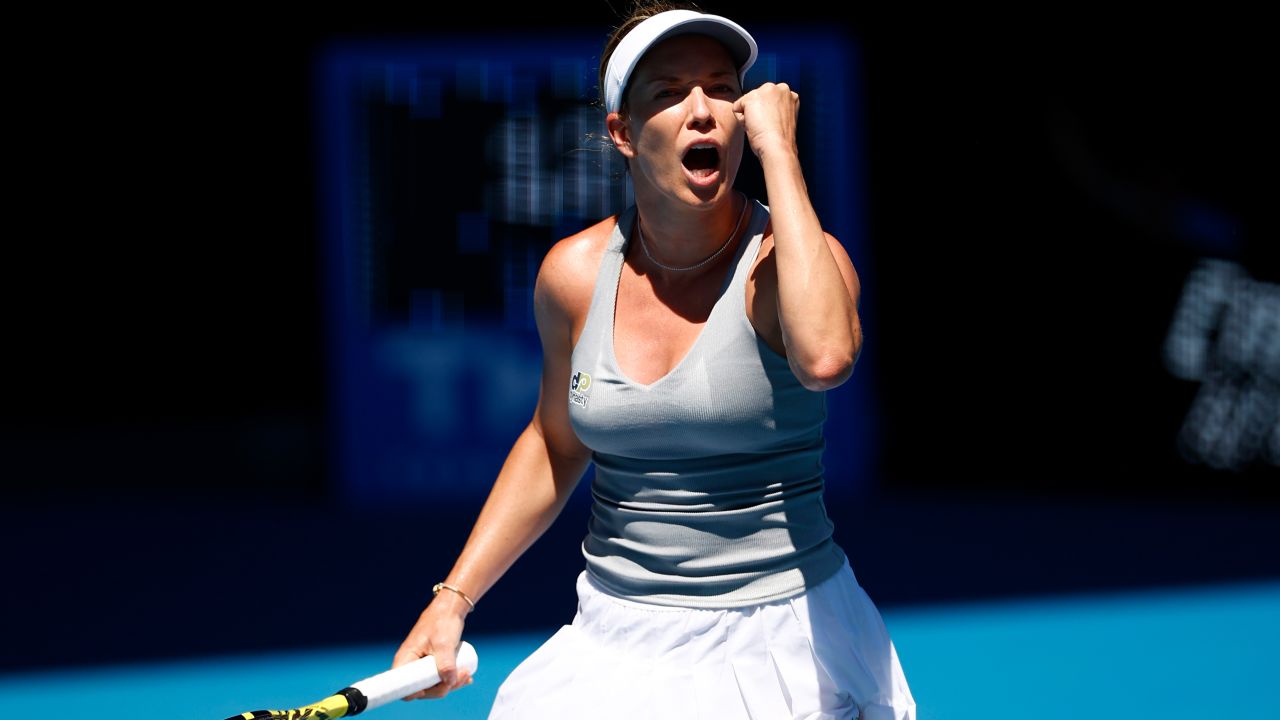 Danielle Collins celebrates a point in her quarterfinal match.