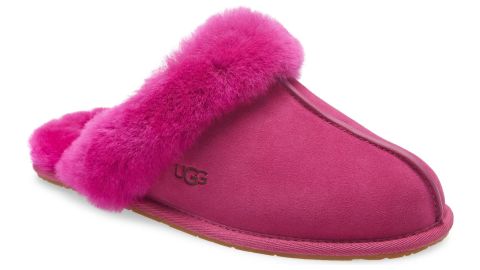 Ugg Scuffette II Sandals