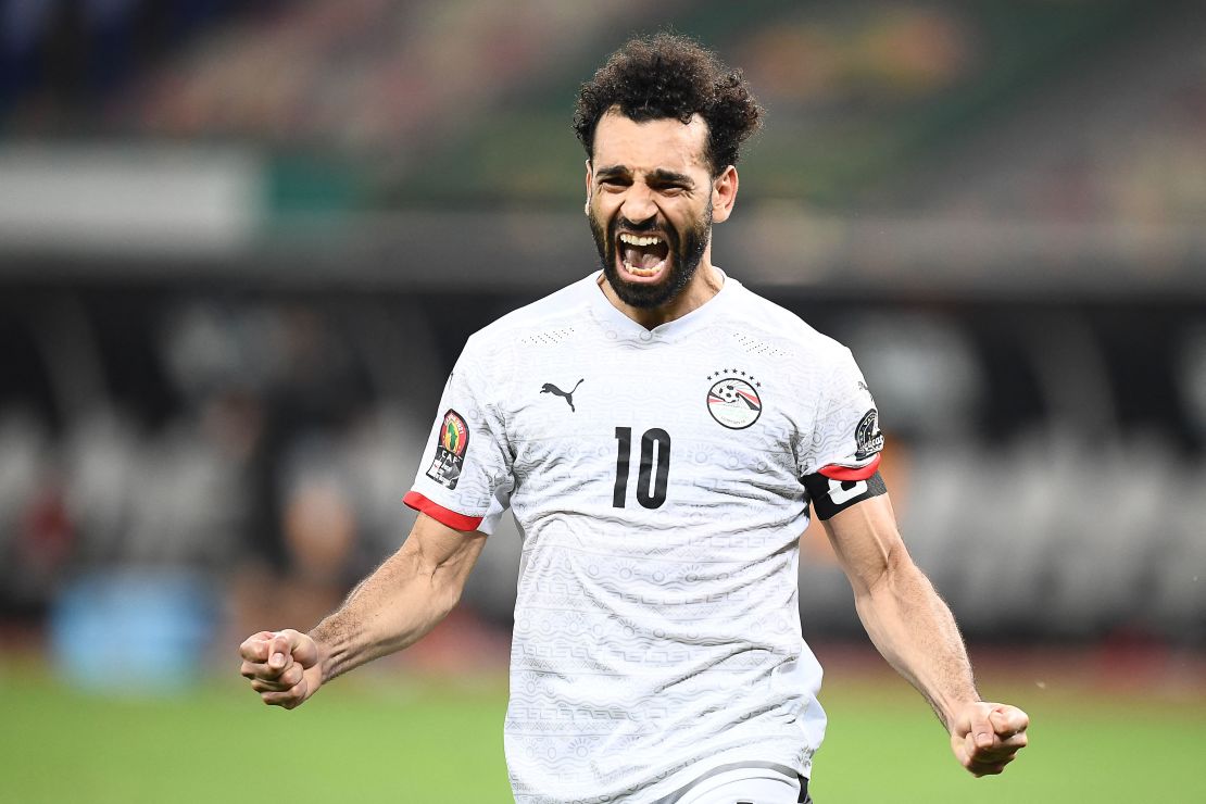 Mohamed Salah celebrates after beating Ivory Coast on January 26, 2022.