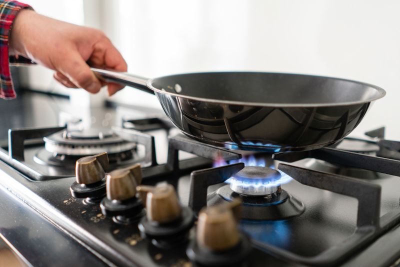 Using a gas stove to heat store your house