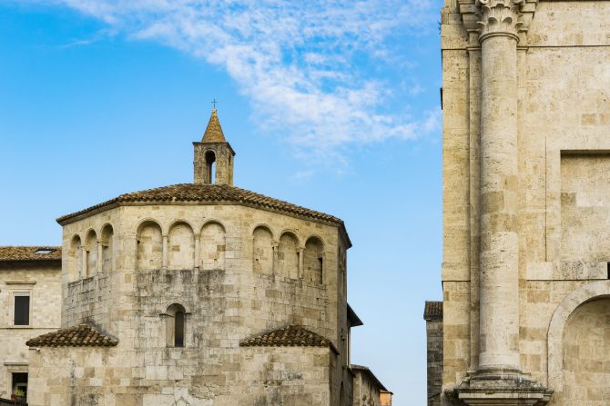 <strong>Water resistant: </strong>Ascoli's baptistery is one of Italy's finest Romanesque buildings.