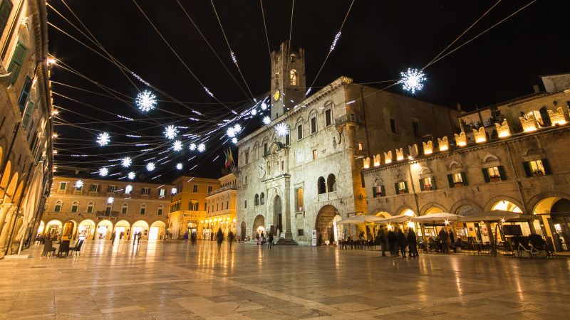 Ascoli Piceno: The Italian town that glows at night | CNN