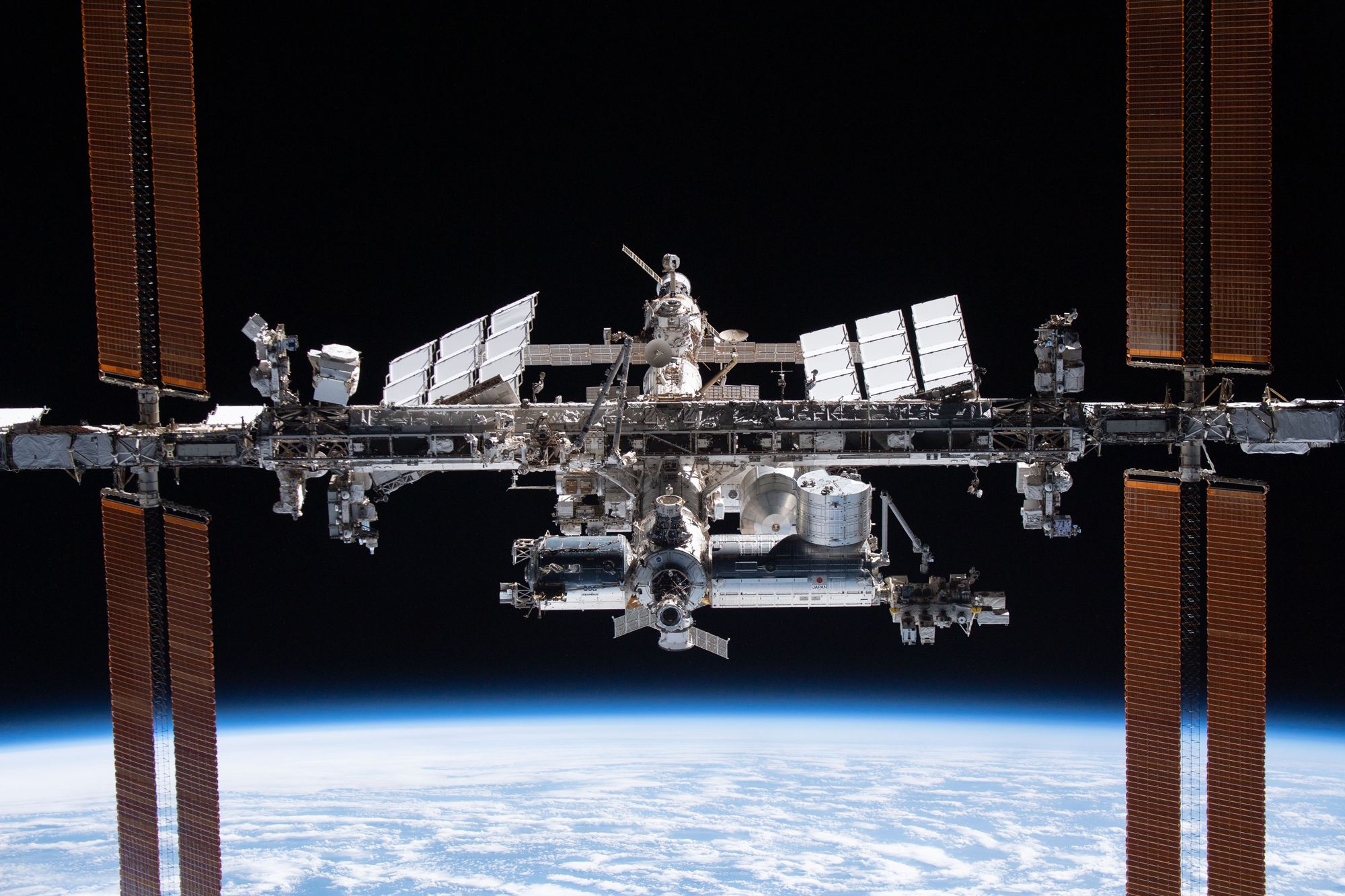 The International Space Station To Be Retired And Crashed Into The Pacific Ocean Cnn