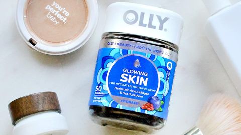 Olly Glowing Skin Gummy 