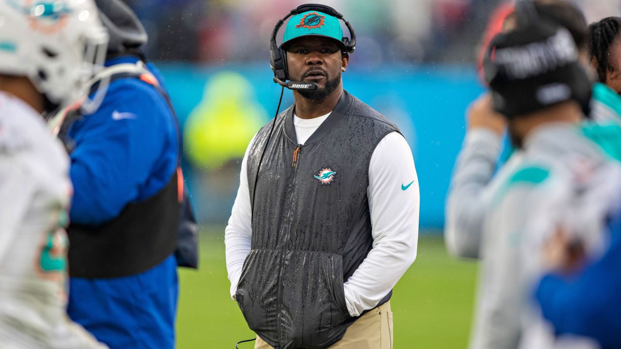 Flores on the sidelines during a game against the Tennessee Titans during his time as head coach of the Dolphins.