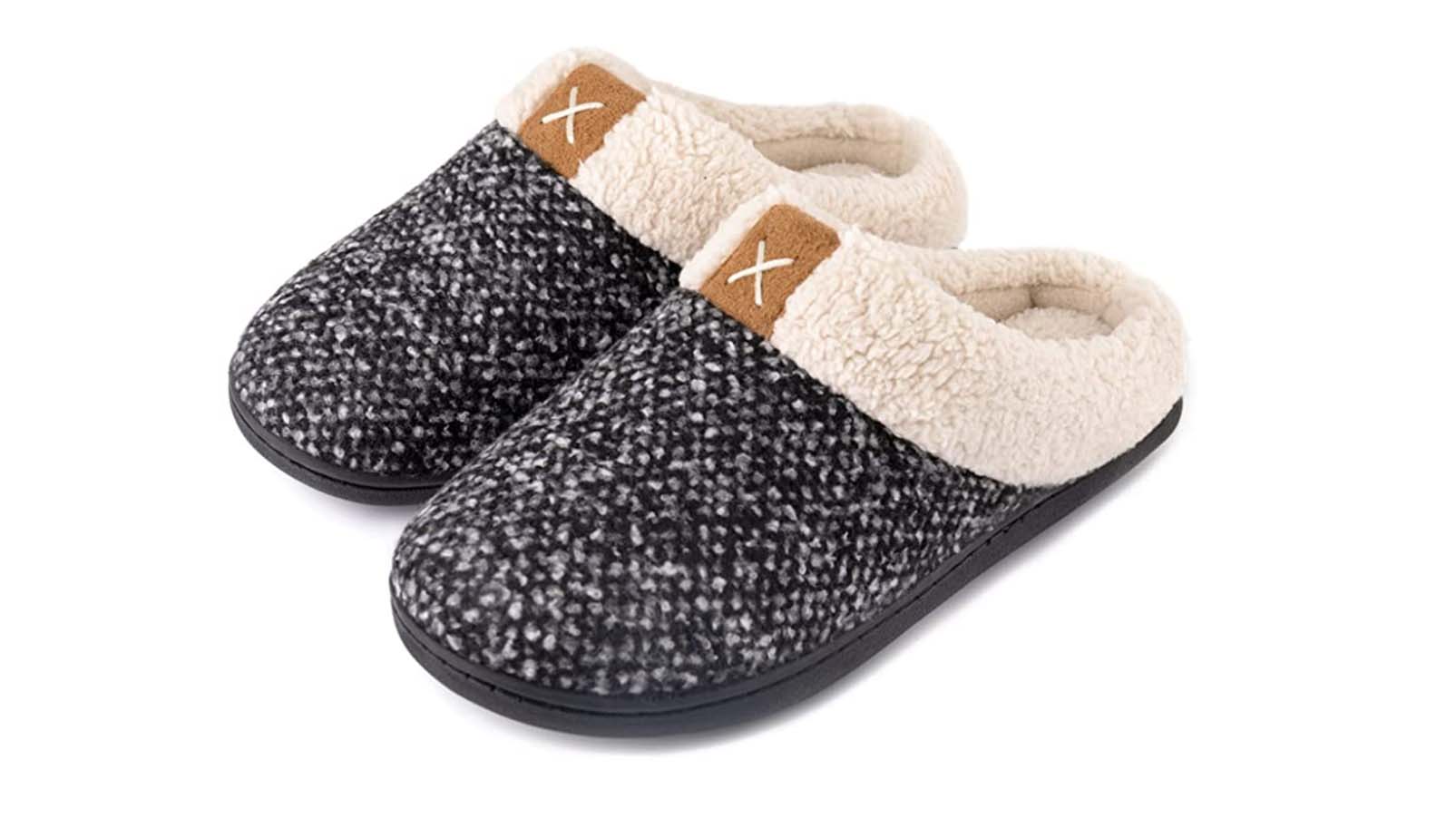 Mens Cosy Thick Faux Fur Lined Slippers with Rubber Sole 