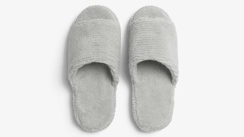Soft canvas slippers