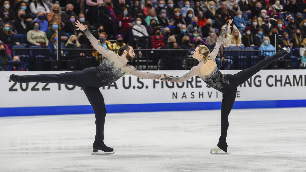 Cain-Gribble and LeDuc won their second national title ahead of the Winter Olympics. 