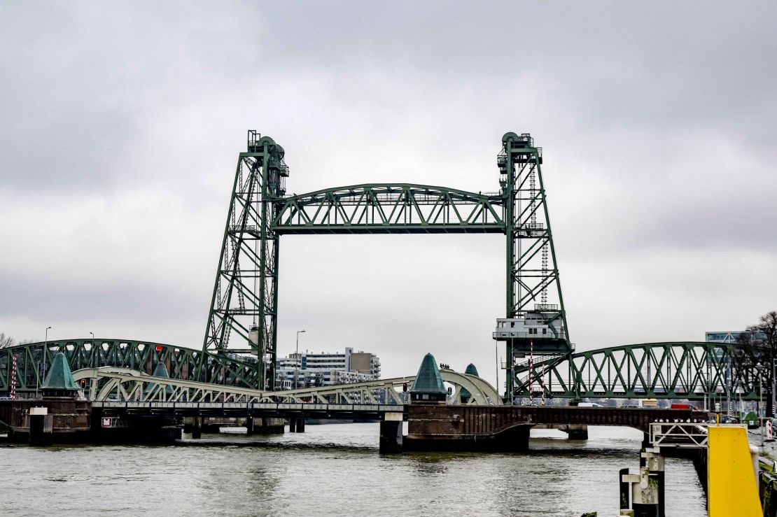 The De Hef bridge in Rotterdam.