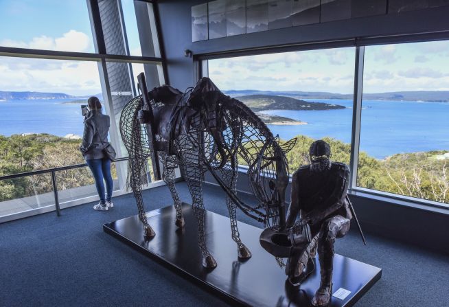 <strong>National Anzac Centre: </strong>Opened in 2014, the award-winning facility uses multimedia, interactive technology and historical artifacts to pay tribute to the more than 40,000 Australians and New Zealanders who left Albany in 1914, bound for the Great War.​ 