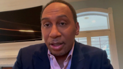 Smith: NFL owners 'don't trust black men to be leaders'_00024127.png