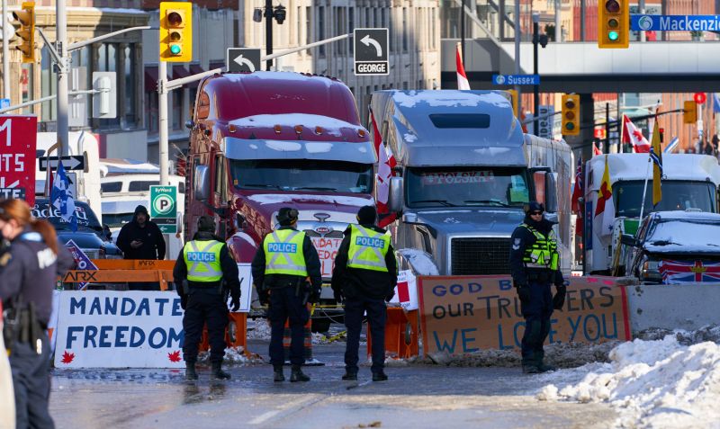 Canada Truckers: Protesters Block Access To Major Border Crossing As ...