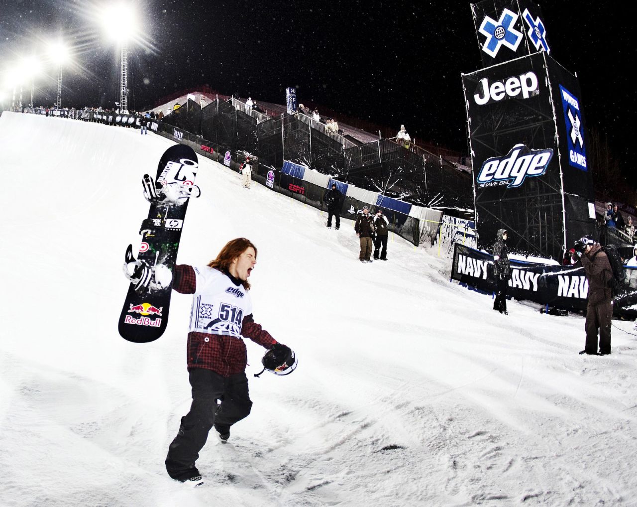 White celebrates after his final superpipe run at the Winter X Games in 2009. He won the event for a second straight year.