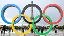 After wining the 2024 olympic organisation, Paris put the Olympics Rings at the place of Honor in front of the Eiffel tower at the Trocadero' s place, in Paris, France, on September 18, 2017.(Photo by Julien Mattia/NurPhoto via Getty Images)