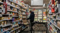 Shopping in a Whole Foods Market supermarket in New York on Sunday, February 6, 2022. American are encountering the highest inflation rate in 40 years, as consumer spending fell last month, the most since February 2021. (Photo by Richard B. Levine)No Use Germany.
