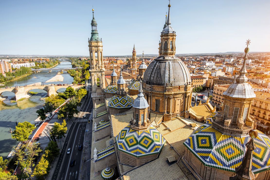 The low-cost, high-speed Madrid-Barcelona route passes through Zaragoza.