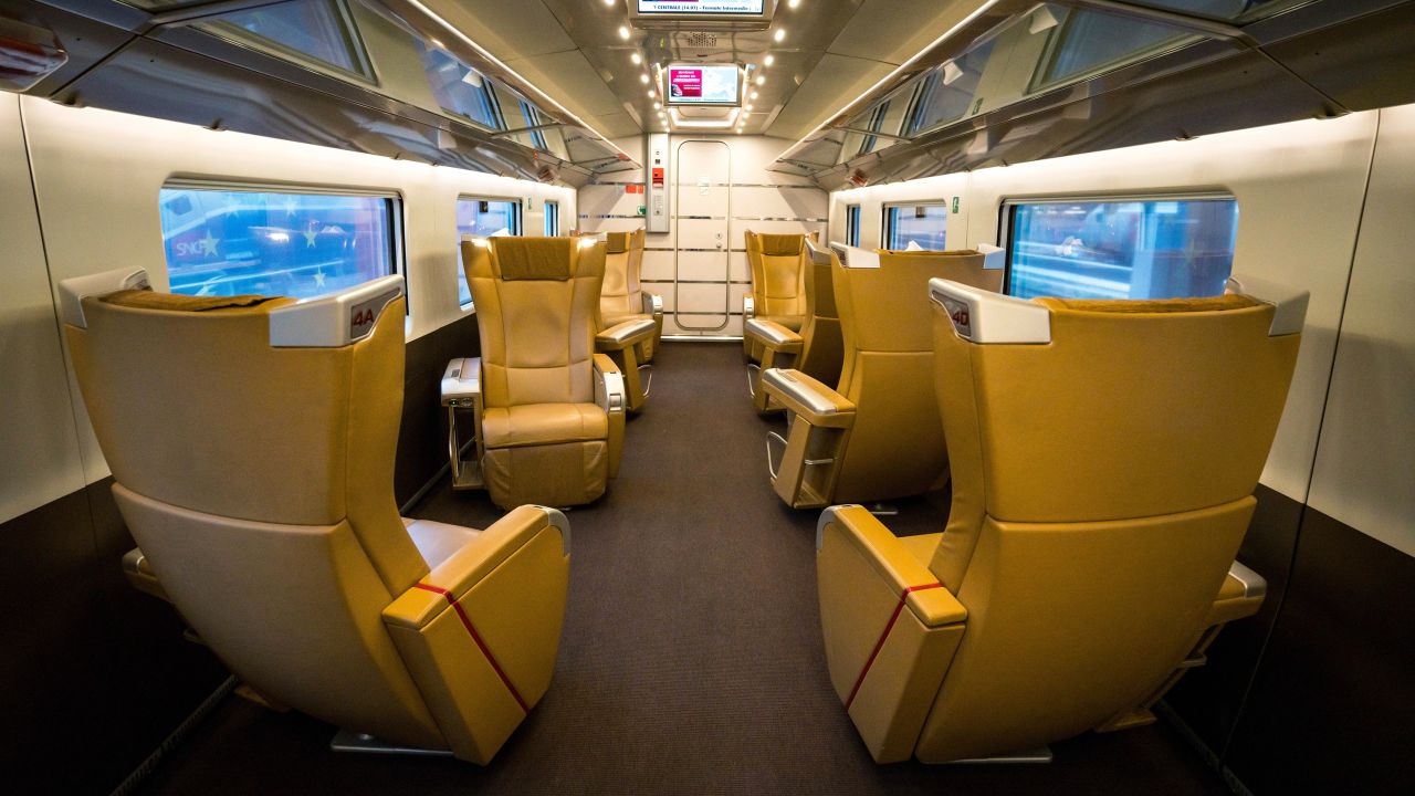Executive class on the Frecciarossa is reminiscent of a private jet.