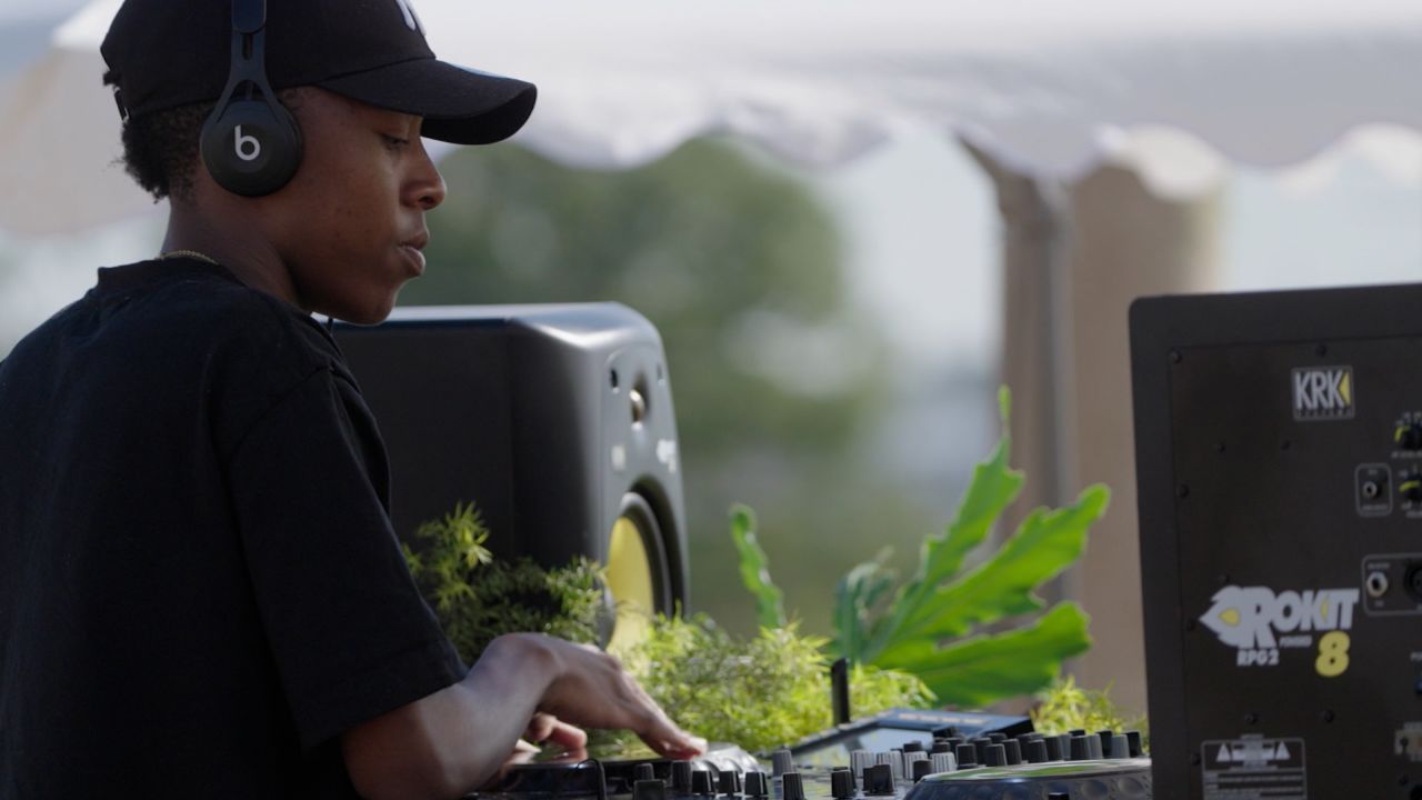 DJ Vigro Deep, 20, was born in Pretoria, South Africa.