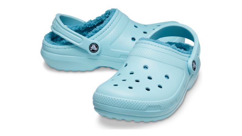 Different shop color crocs