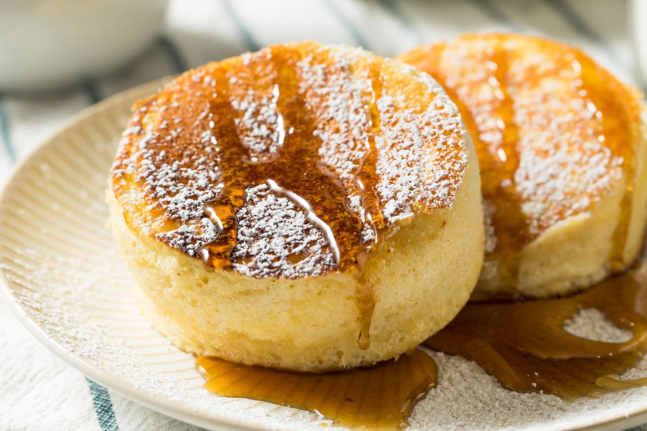<strong>Fluffy pancakes, Japan: </strong>These popular souffle-style Japanese treats are created by using egg whites in a meringue, which is added to the batter.