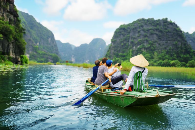 Vietnam Travel Time: Flight Durations Best Seasons