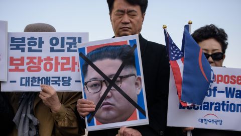 Anti-North Korea activists and refugees from North Korea attend a protest against a summit between US President Donald Trump and North Korea's leader Kim Jong Un, in Seoul on February 26, 2019. 