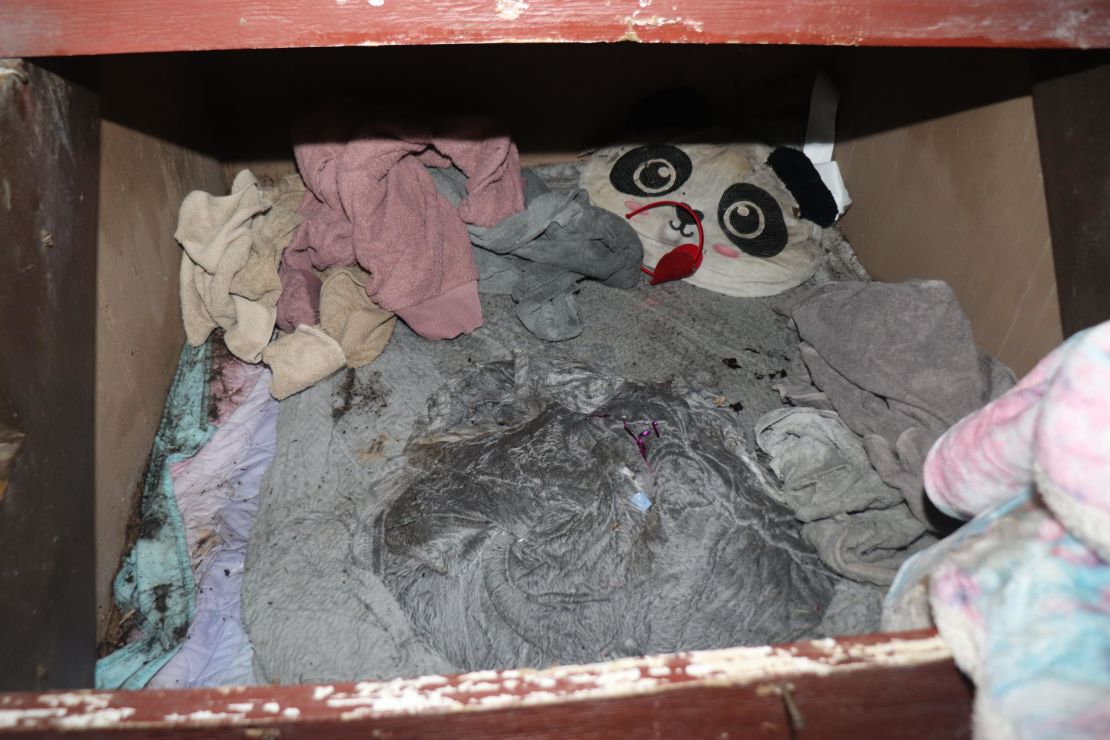 Here's what police found in the hiding spot where Paislee was discovered.