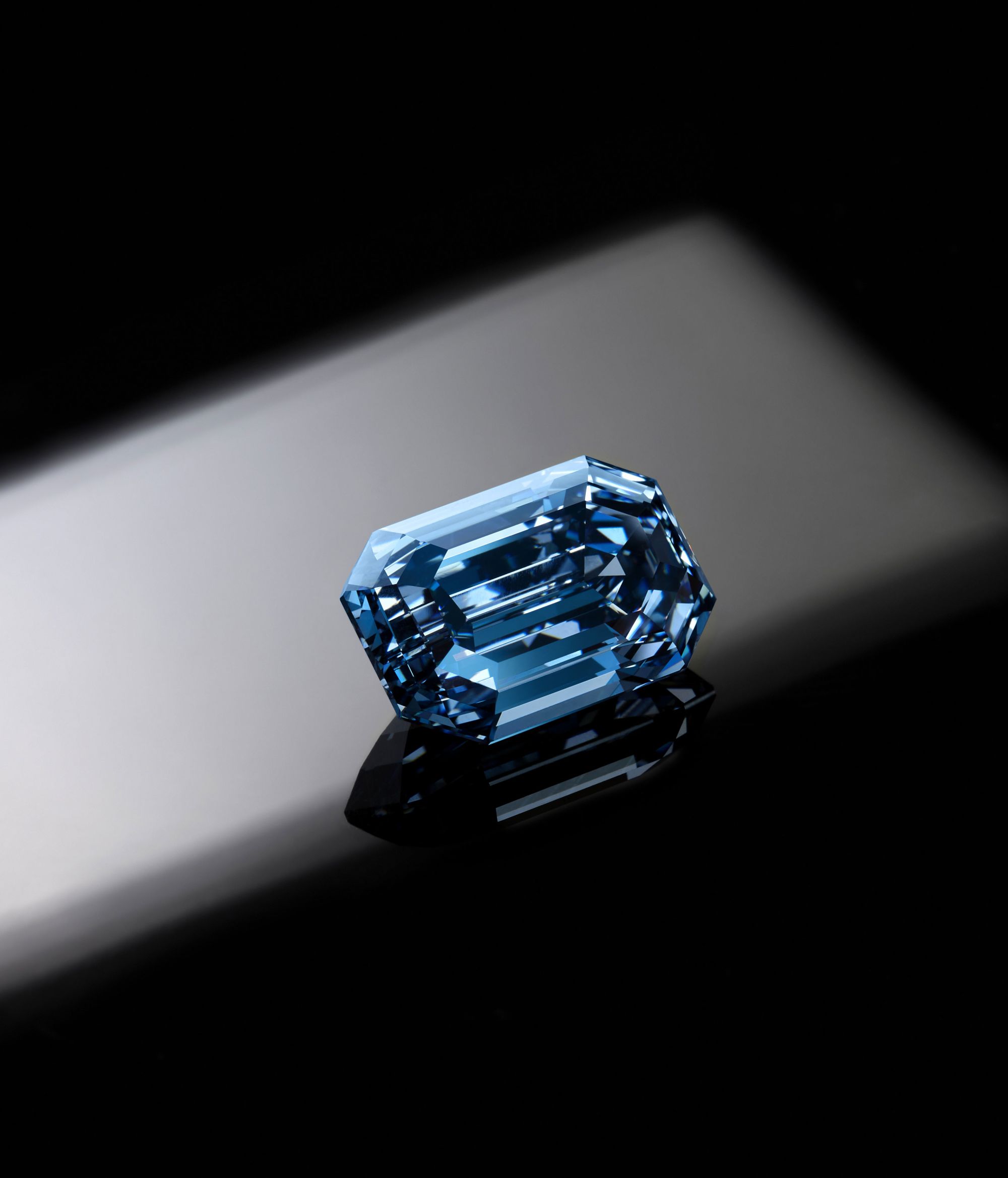 02 cullinan blue diamond