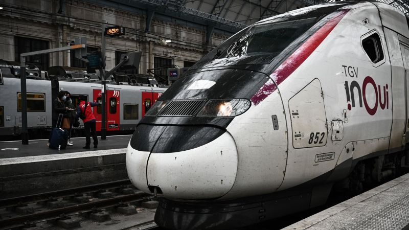 You are currently viewing France bans short-haul flights where trains are available – CNN