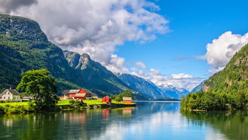 Pandemic travel news: Norway lifts all restrictions; Canada relaxes rules