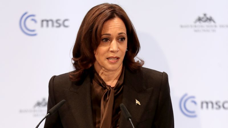 Vicepreședintele Harris călătorește în Polonia și România Vicepreședintele Harris călătorește în Polonia și România